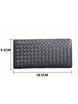Men's long wallet in black woven leather, combining elegance and functionality