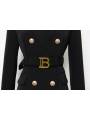 vestido blazer negro con mangas largas, diseño de doble botonadura y cinturón ajustable, confeccionado en algodón