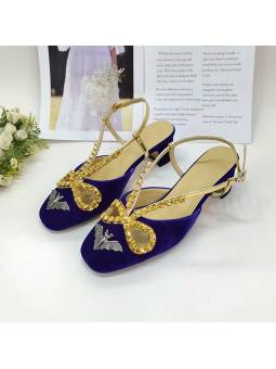Scarpe con tacco da donna in velluto blu con ornamenti in cristallo