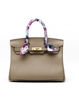 Leather handbag with padlock
