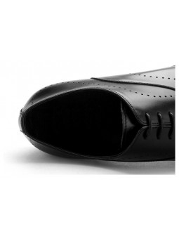 Zapatos Oxford de cuero negro con cordones, detalles perforés, efecto degradado, punta almendrada y tacón bajo