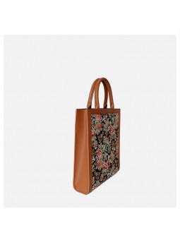 Borsa shopping verticale in jacquard floreale marrone con due manici superiori e chiusura con bottone a pressione.