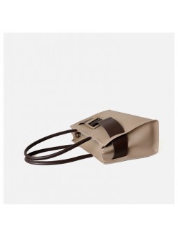 Leather tote bag with belt and buckle, zip closure, grosgrain strap. Available in beige.