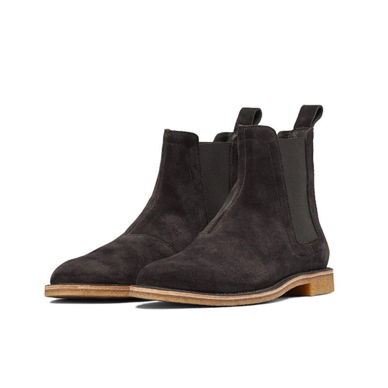  Bottes pour homme en cuir de daim véritable à bout rond, coloris noir, vue latéral de face.