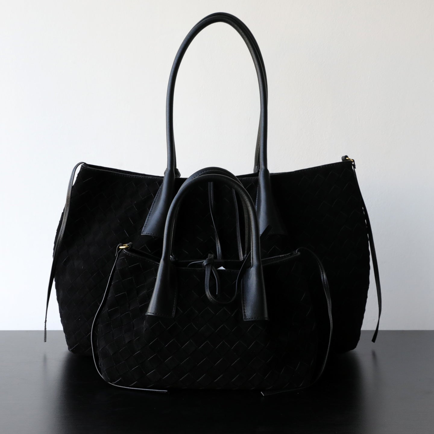 Sac cabas femme en cuir de vachette tressé, sac à main élégant noir– vue frontale