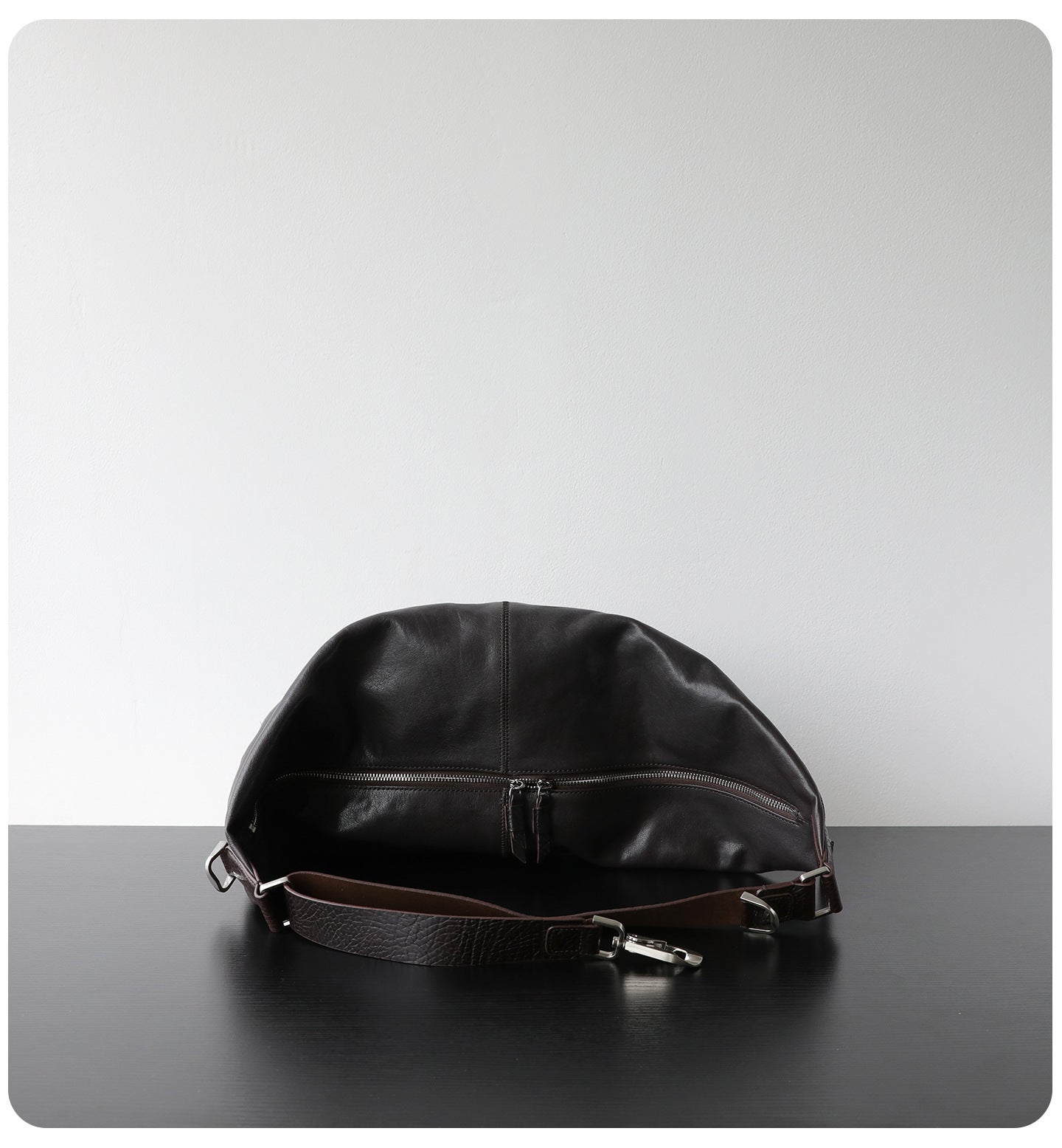 Sac croissant femme en cuir véritable, sac bandoulière, coloris ébène 