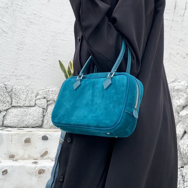 Sac à main femme en cuir suede, tote bag élégant et spacieux, porté à l’épaule, parfait pour le quotidien, coloris bleu