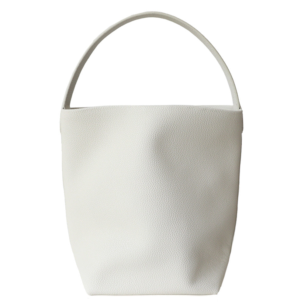 Sac seau en cuir pour femme – Grande capacité, coloris blanc, vue frontale.